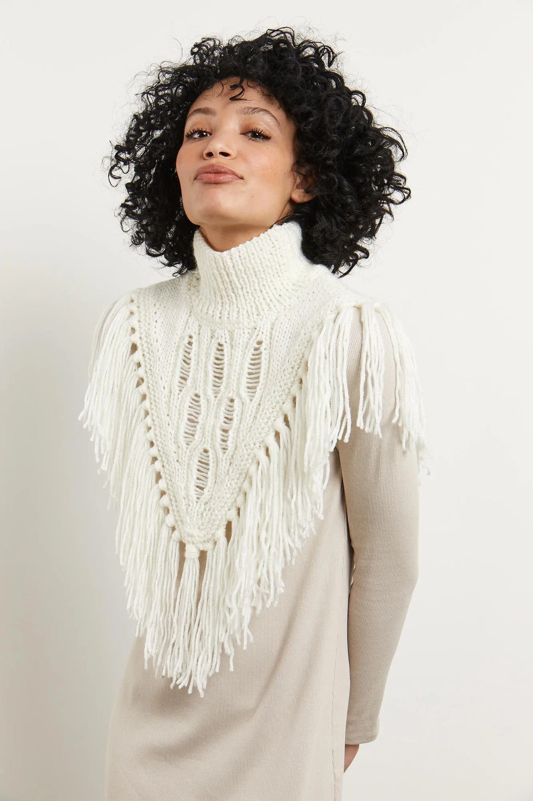 Billie fringed openwork collar