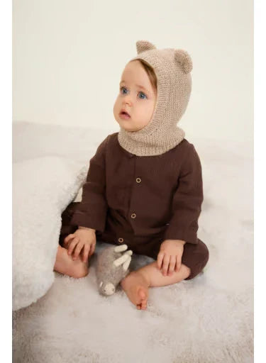 Billy hood with ears and shoulder warmer