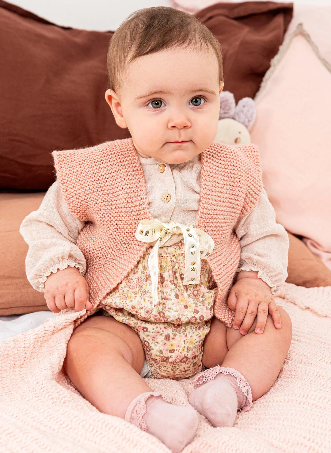 Iris sleeveless garter stitch vest