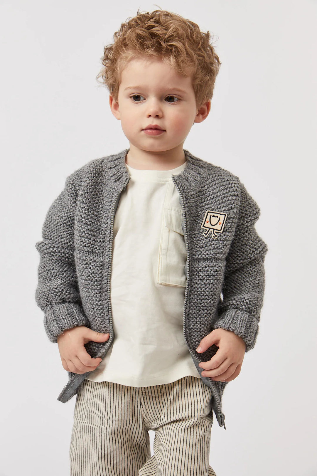 Cardigan zippé en mousse Remi avec couture à la main
