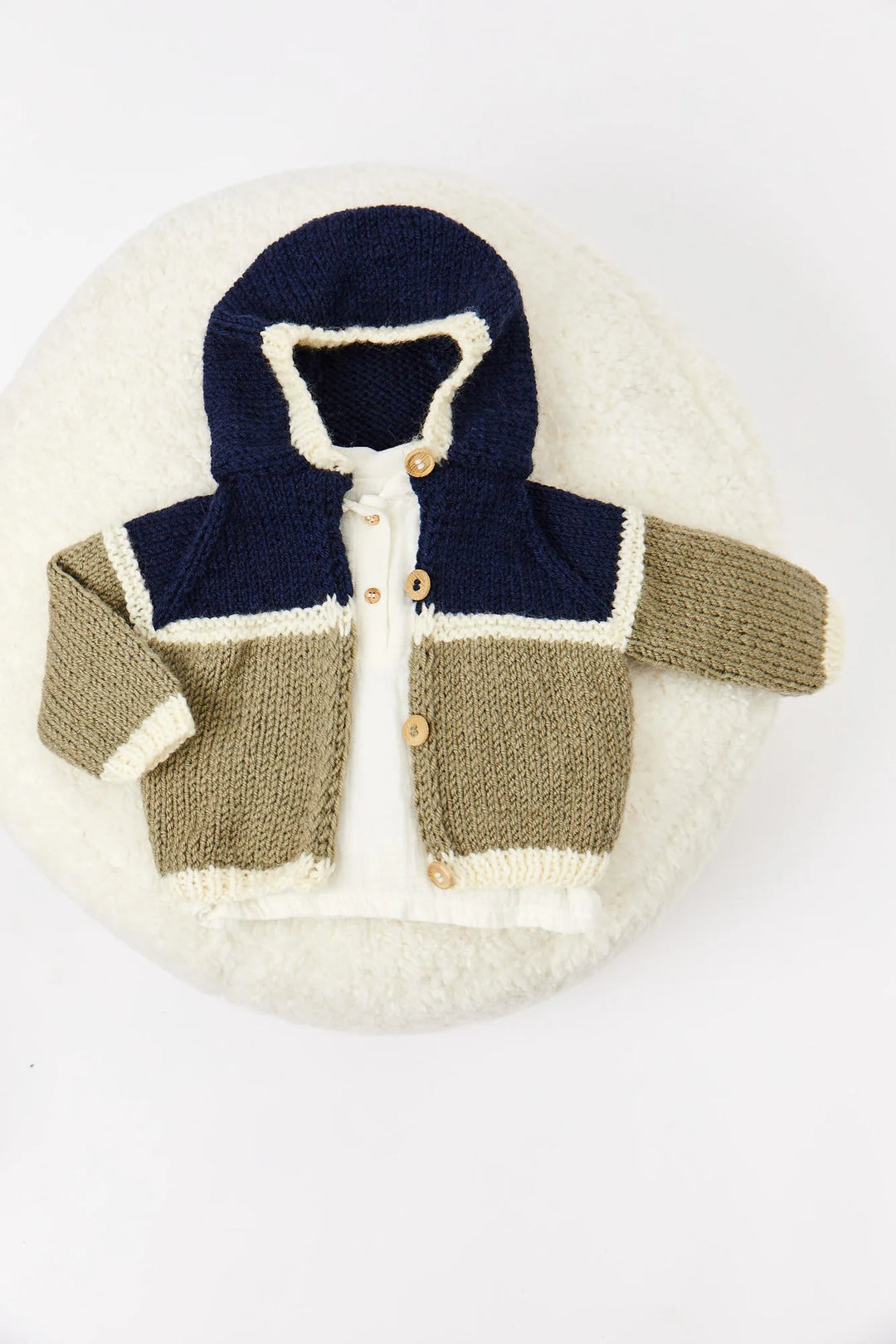 Sam tricolor hooded vest