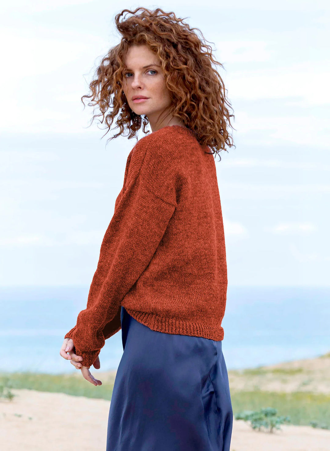 Sidonie round neck jersey sweater with straight sleeves
