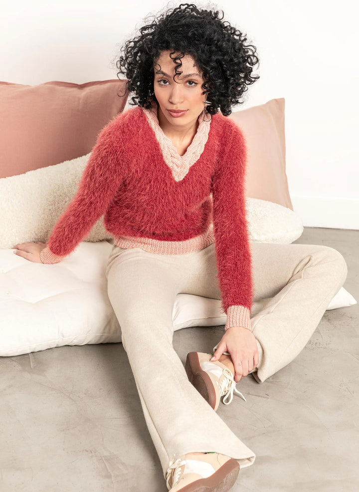 Bergère de France Canada - Adeline cable - knit V - neck hairy sweater