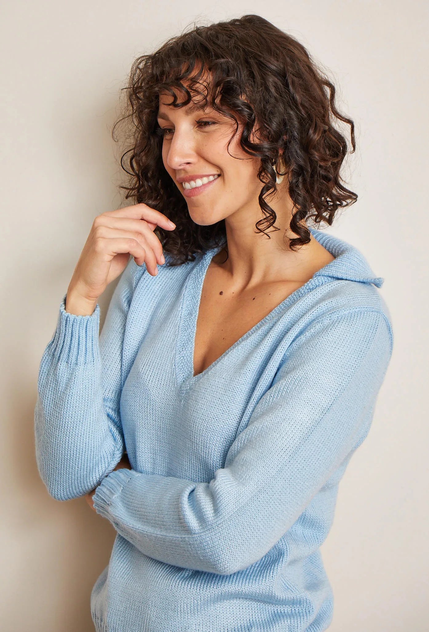 Blanche V-neck sweater