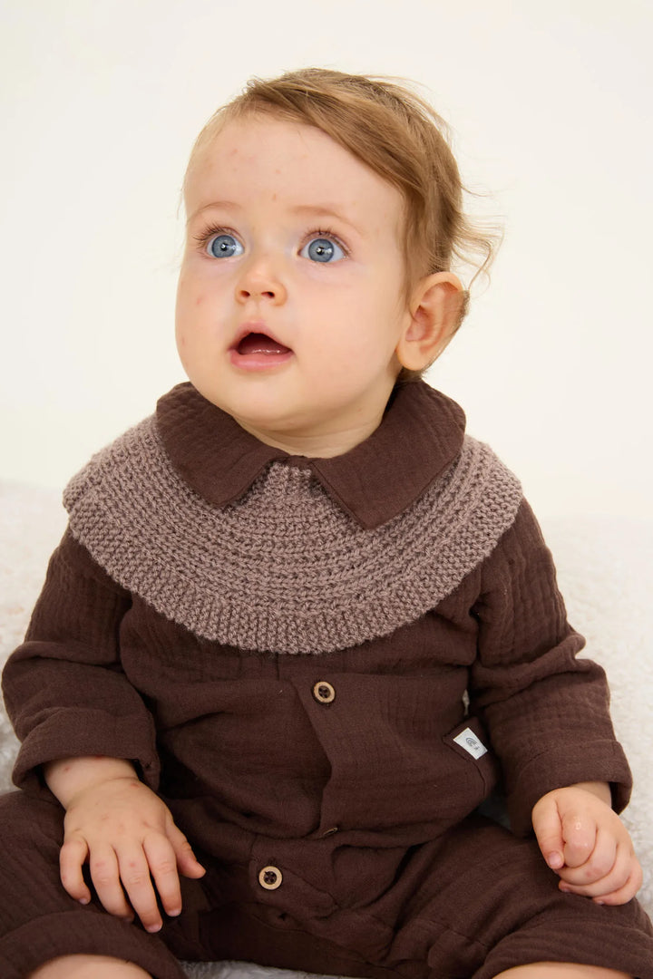 Bergère de France Canada - Billy hood with ears and shoulder warmer