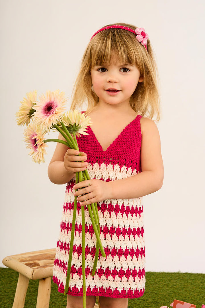 Robe au crochet tricolore Cathy