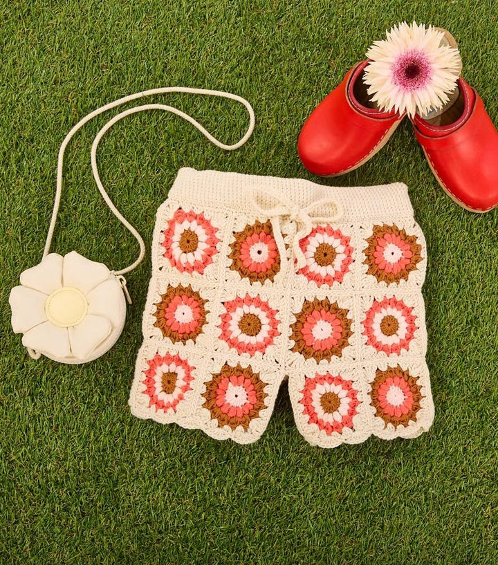 Short granny au crochet Christie