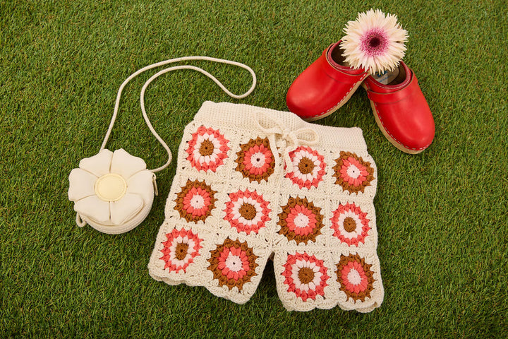 Short granny au crochet Christie