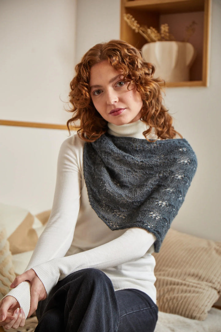 Bergère de France Canada - Emilia small openwork shawl