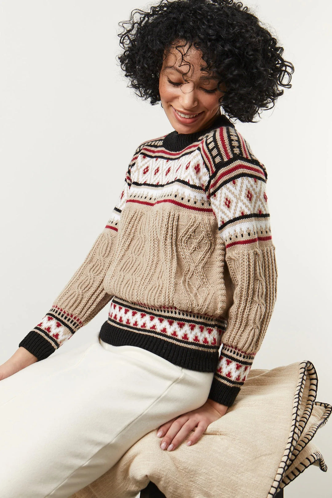 Bergère de France Canada - Ilona jacquard and cable knit sweater