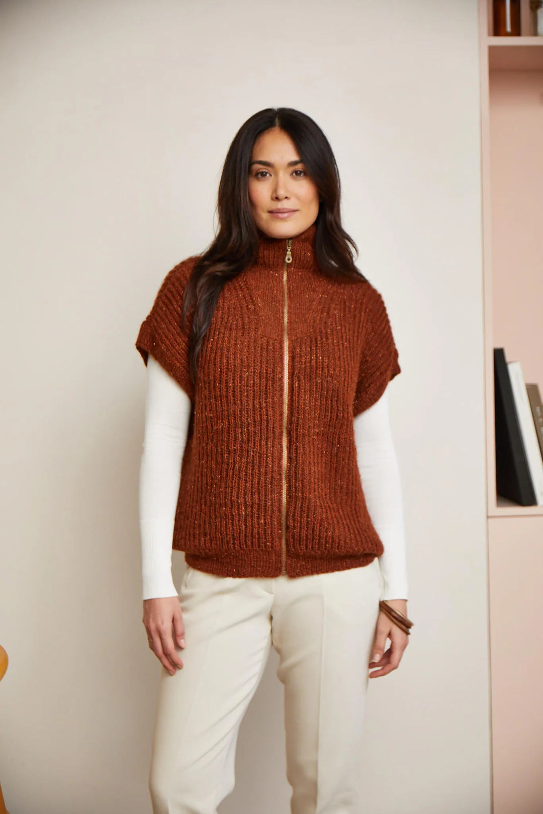 Bergère de France Canada - Lisa sleeveless zip - up cardigan