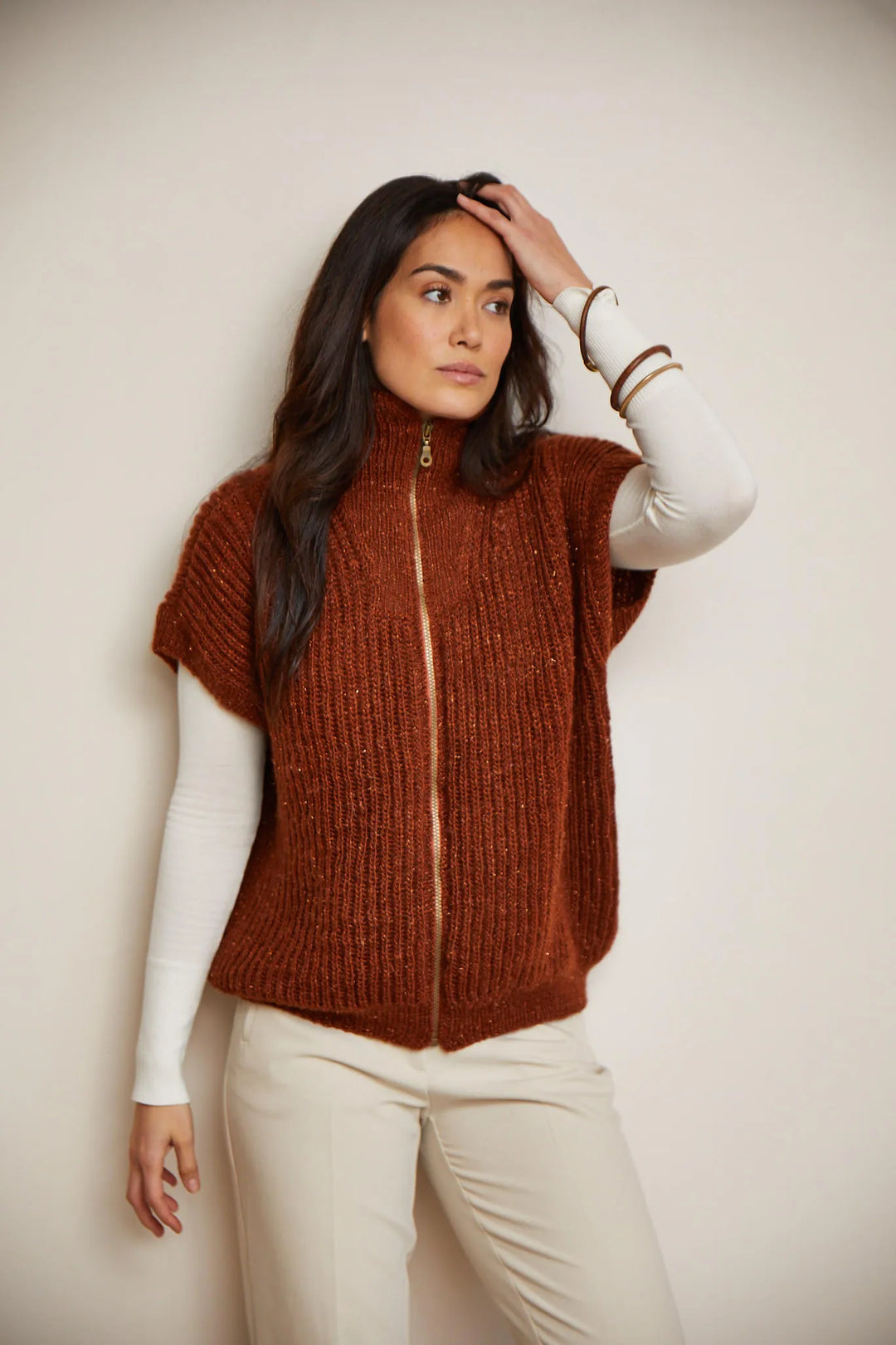 Bergère de France Canada - Lisa sleeveless zip - up cardigan