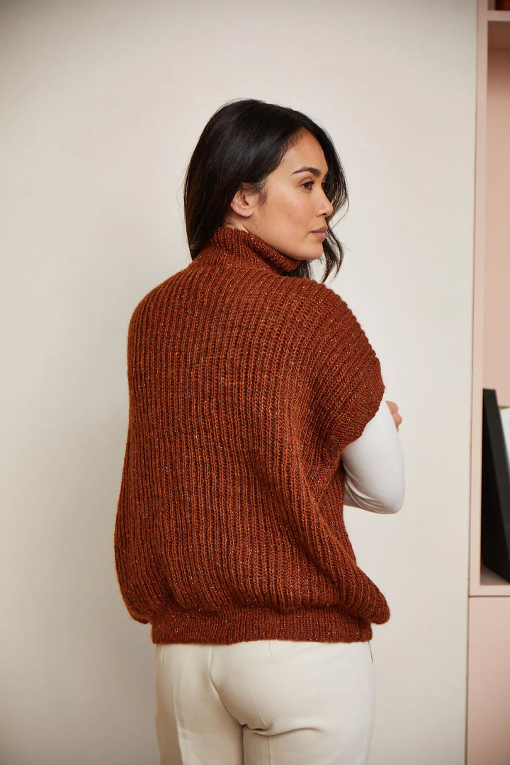 Bergère de France Canada - Lisa sleeveless zip - up cardigan