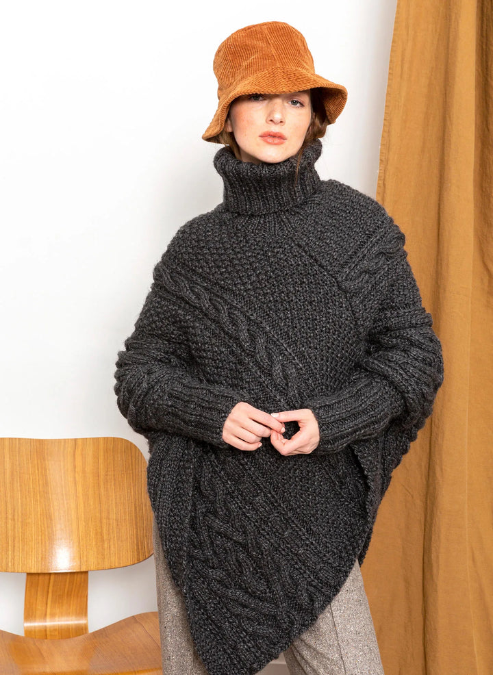 Bergère de France Canada - Cable poncho Aline