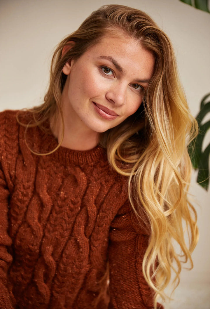 Bergère de France Canada - Laurence cable knit sweater