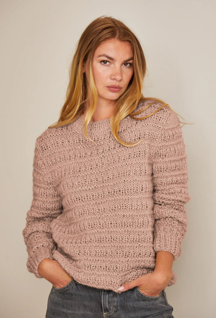 Bergère de France Canada - Flavie fancy knit sweater