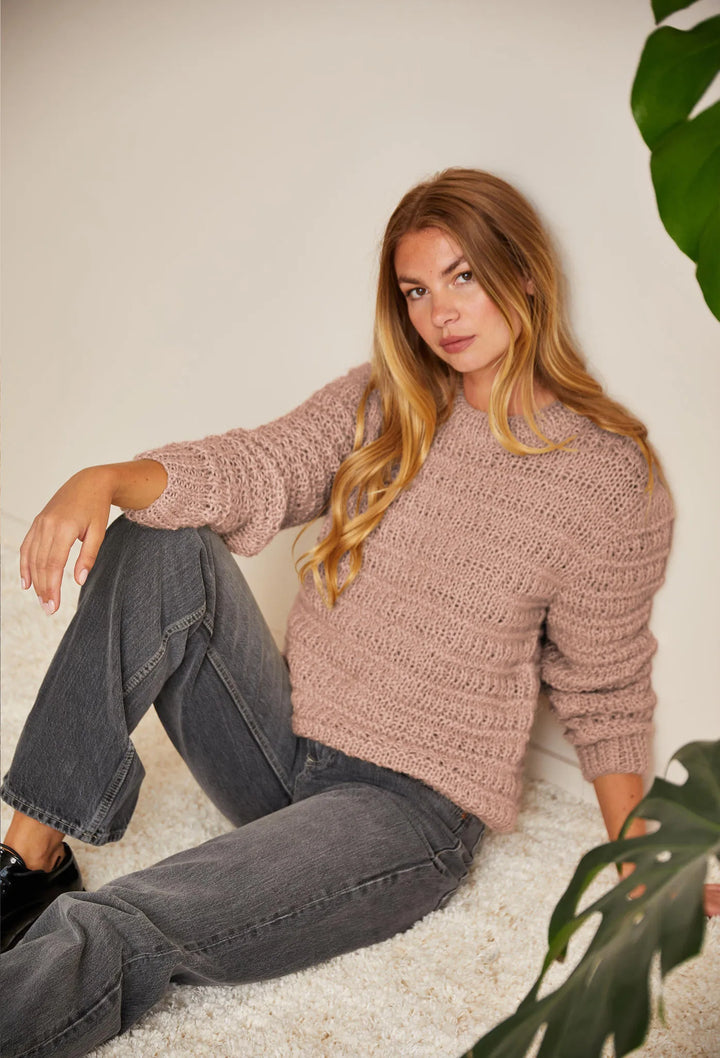 Bergère de France Canada - Flavie fancy knit sweater