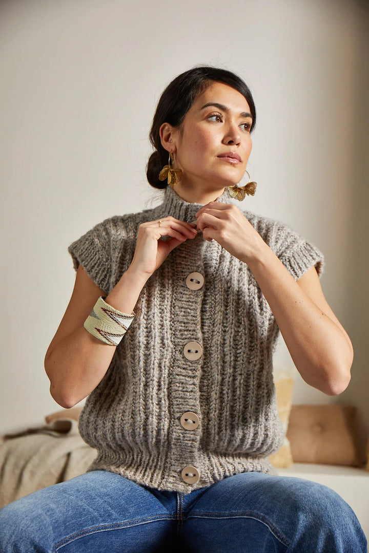 Bergère de France Canada - Mayline English Ribbed Sleeveless Cardigan