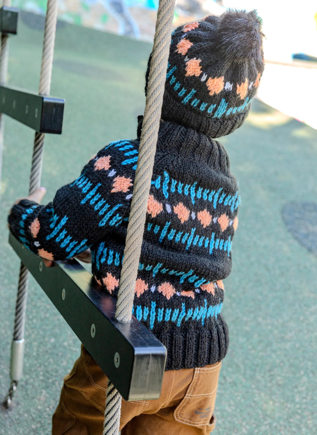 Bergère de France Canada - Simon jacquard zip - up vest