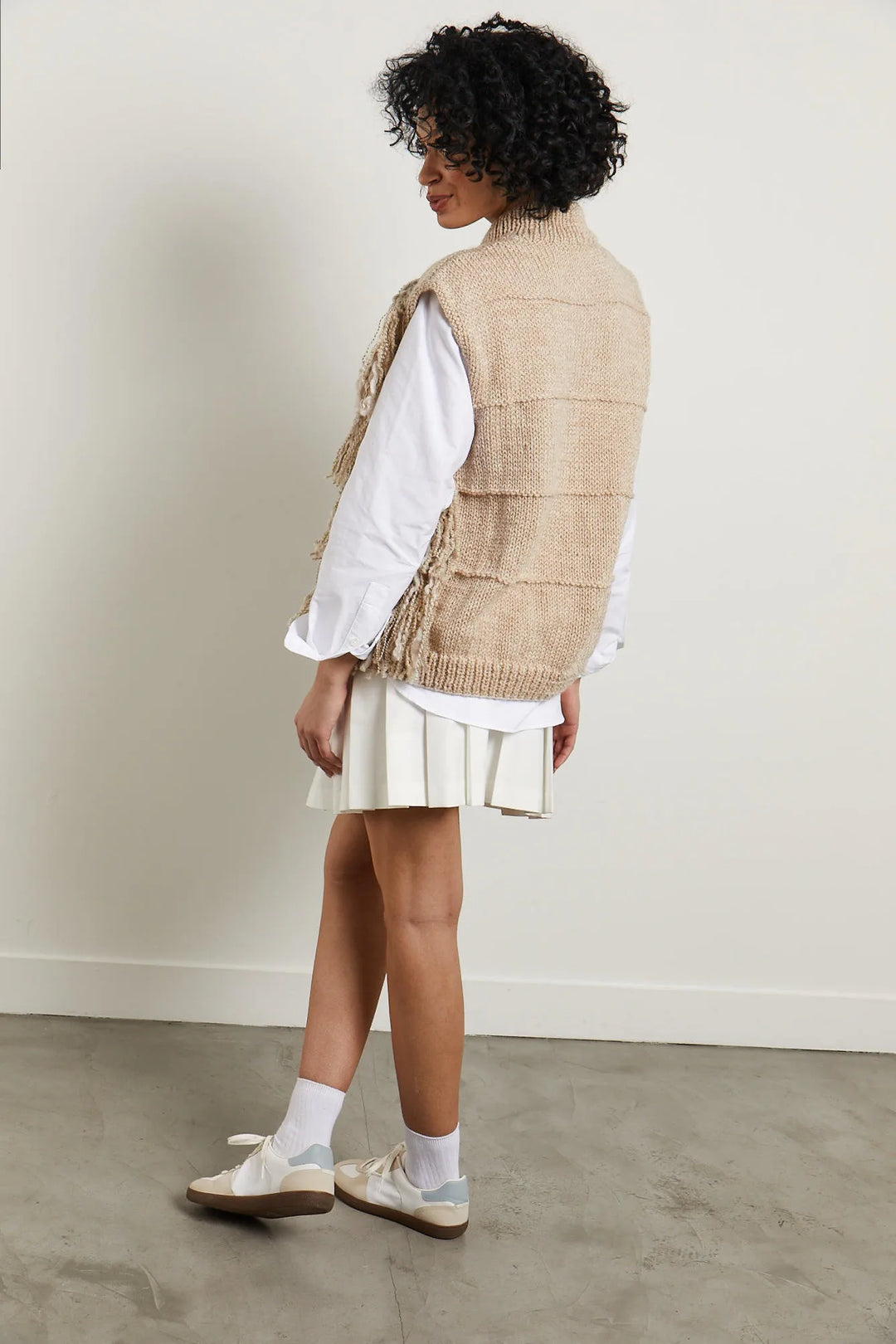 Bergère de France Canada - Tania sleeveless fringed vest