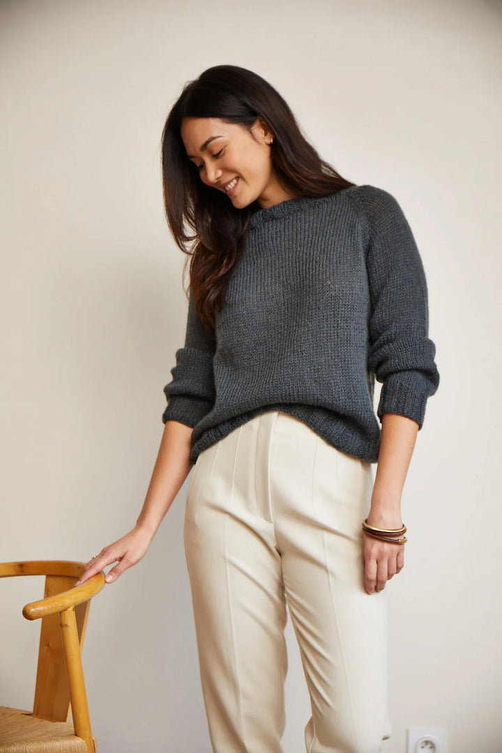 Bergère de France Canada - Top down Pull Eloise