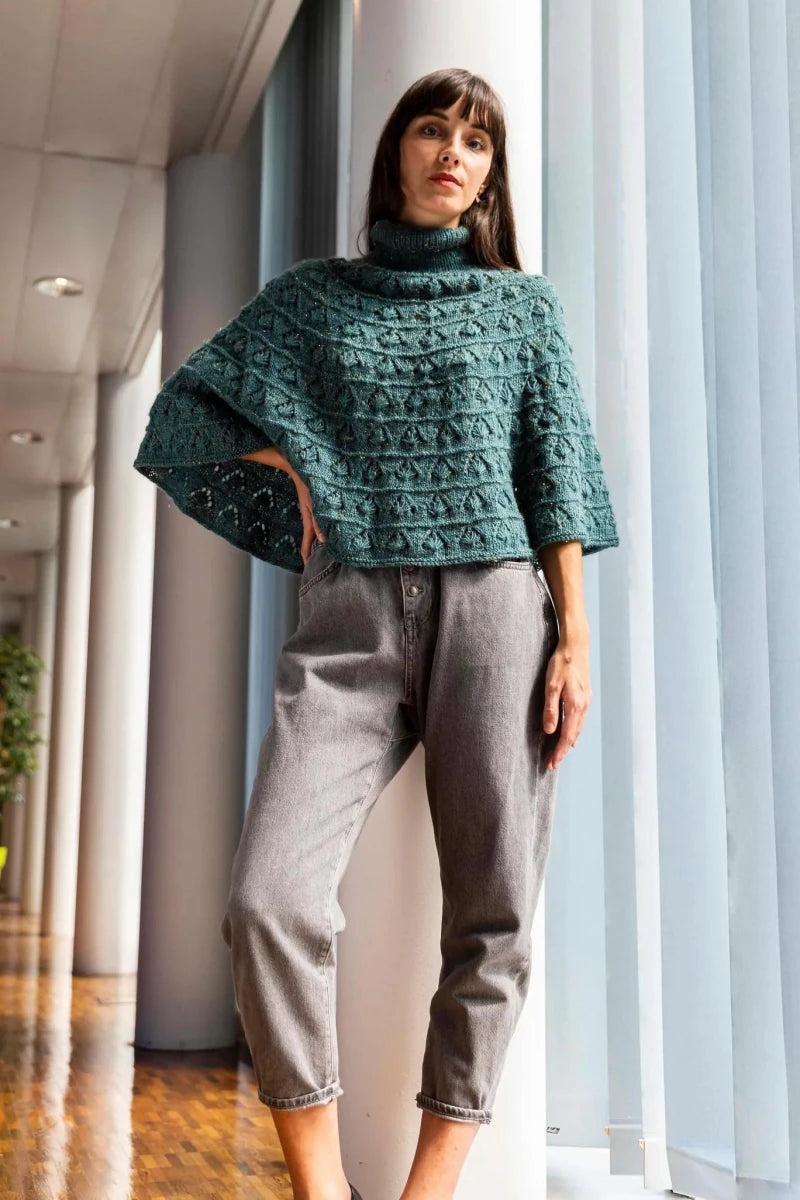 Bergère de France Canada - Louise Poncho