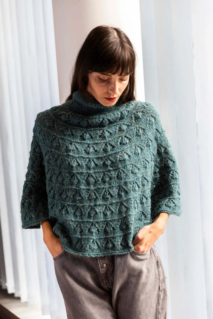 Bergère de France Canada - Louise Poncho